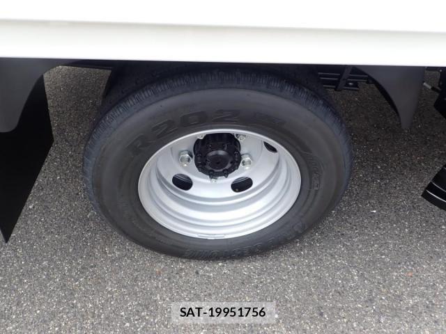 Hino DUTRO 2026-02 8561723-26