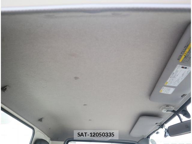 Hino DUTRO 2015-03 8561746-25
