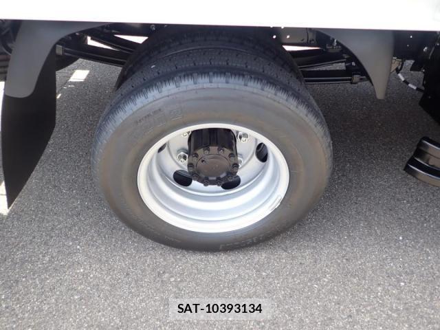 Hino DUTRO 2026-02 8561718-23
