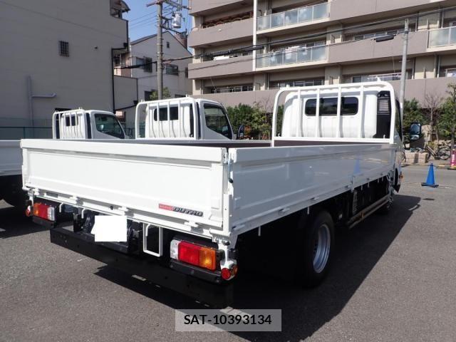 Hino DUTRO 2026-02 8561718-3