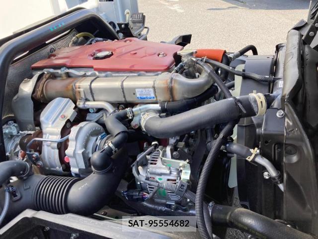 Hino DUTRO 2025-10 8561715-15