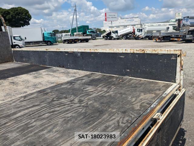 Hino DUTRO 2019-09 8626553-13