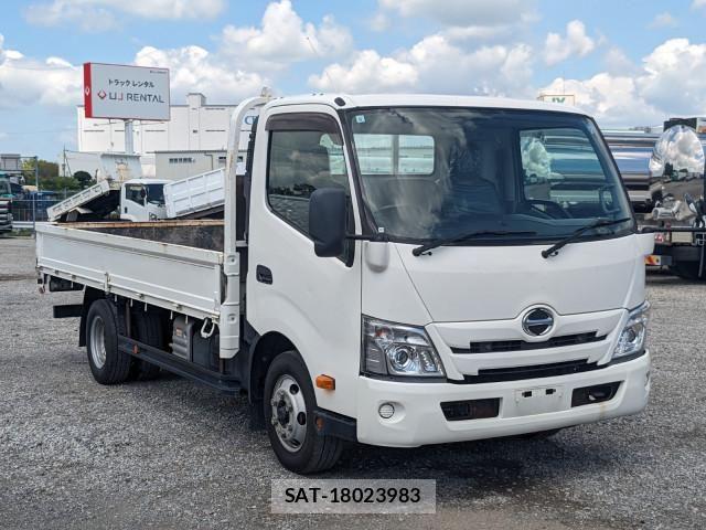 Hino DUTRO 2019-09 8626553-1