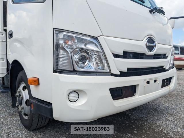 Hino DUTRO 2019-09 8626553-21