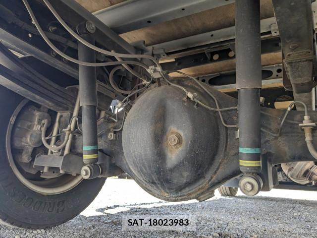 Hino DUTRO 2019-09 8626553-25