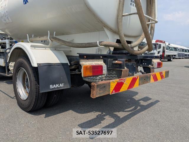 Hino DUTRO 2021-04 8626542-4