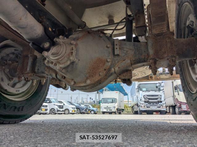 Hino DUTRO 2021-04 8626542-8