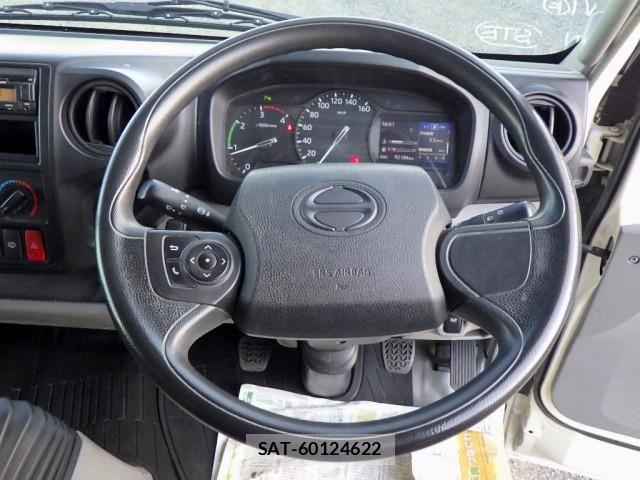 Hino DUTRO 2022-02 8626547-11