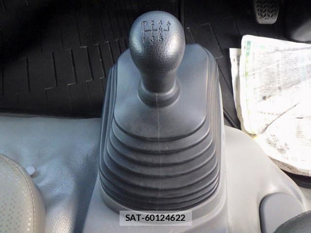 Hino DUTRO 2022-02 8626547-12