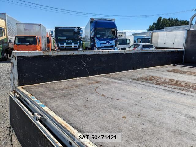 Hino DUTRO 2019-10 8626551-14