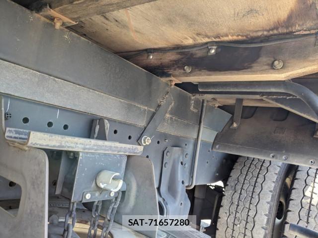 Hino DUTRO 2015-07 8626558-19