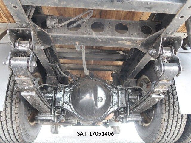 Hino DUTRO 2011-04 8626564-11