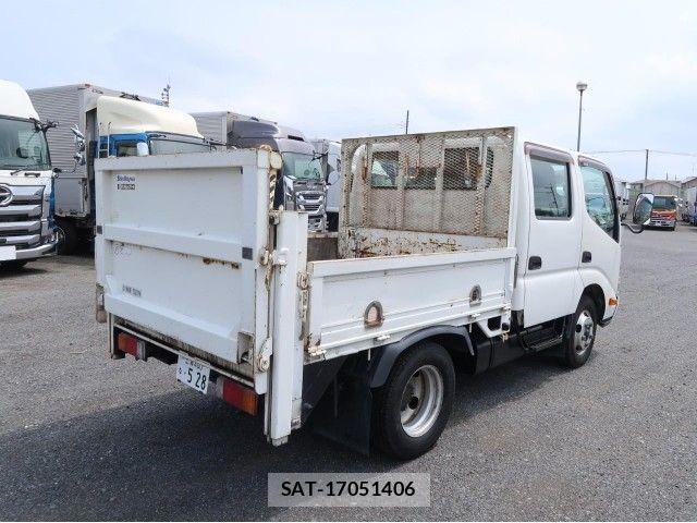 Hino DUTRO 2011-04 8626564-1