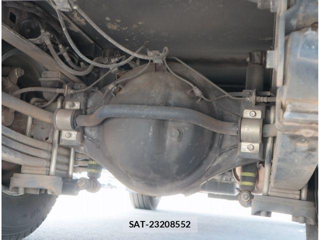 Hino DUTRO 2018-01 8626555-20