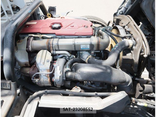 Hino DUTRO 2018-01 8626555-28