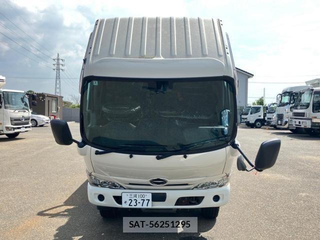 Hino DUTRO 2020-03 8626545-23