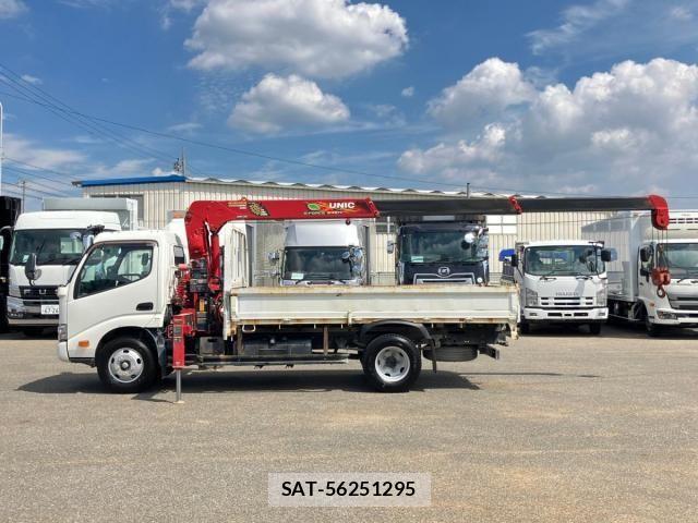 Hino DUTRO 2020-03 8626545-4