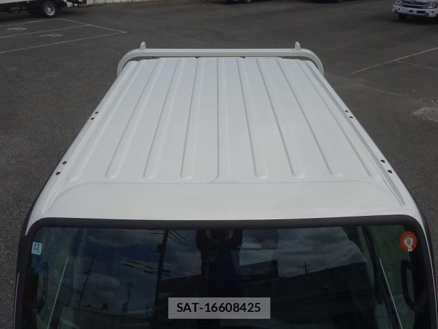 Hino DUTRO 2025-12 8626541-21