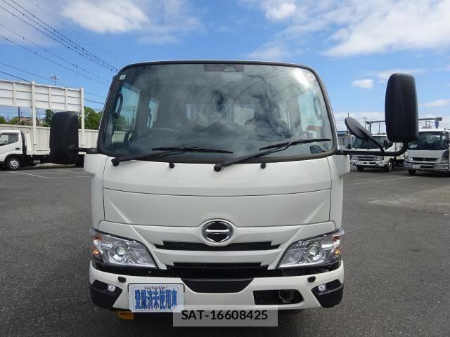 Hino DUTRO 2025-12 8626541-4