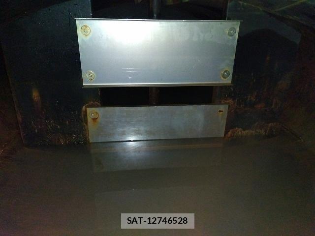 Hino DUTRO 2013-05 8626557-8