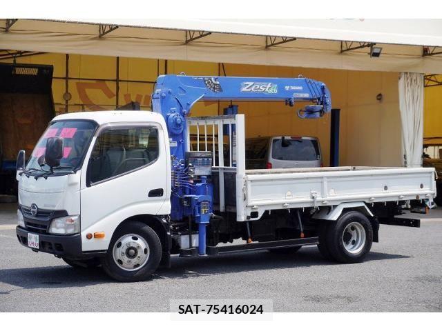 Hino DUTRO 2013-12 8626552-0