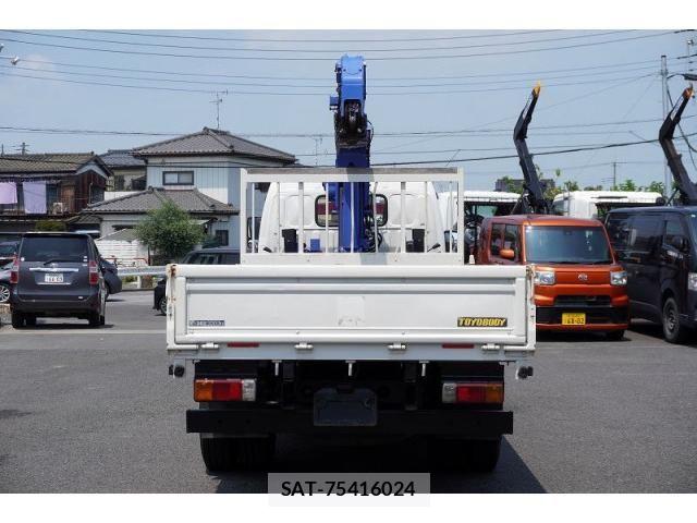 Hino DUTRO 2013-12 8626552-3