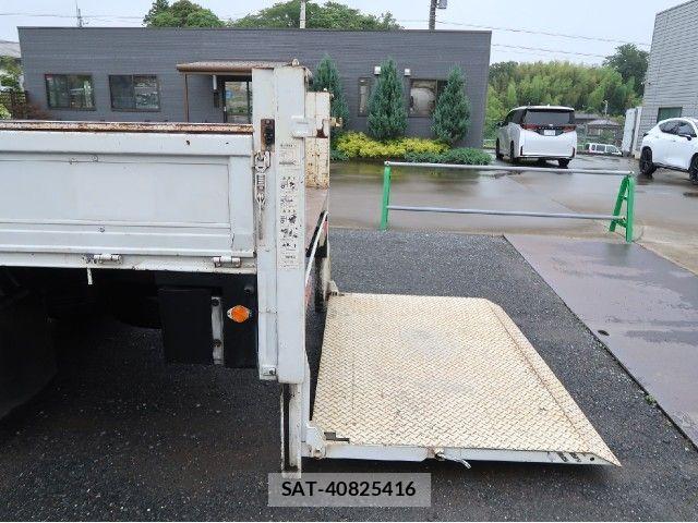 Hino DUTRO 2011-01 8626560-7