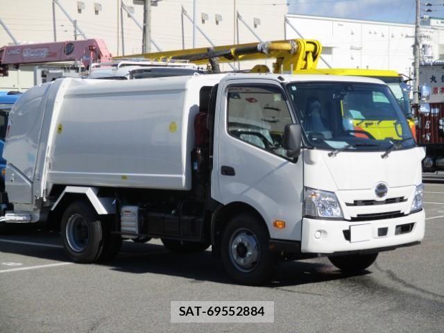 Hino DUTRO 2025-10 8626538-0