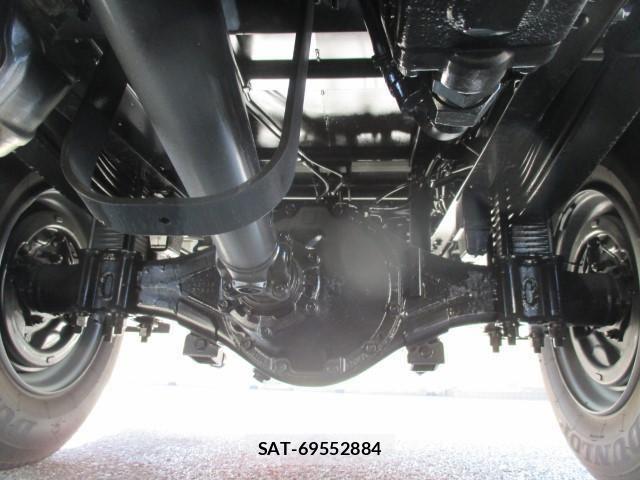 Hino DUTRO 2025-10 8626538-18