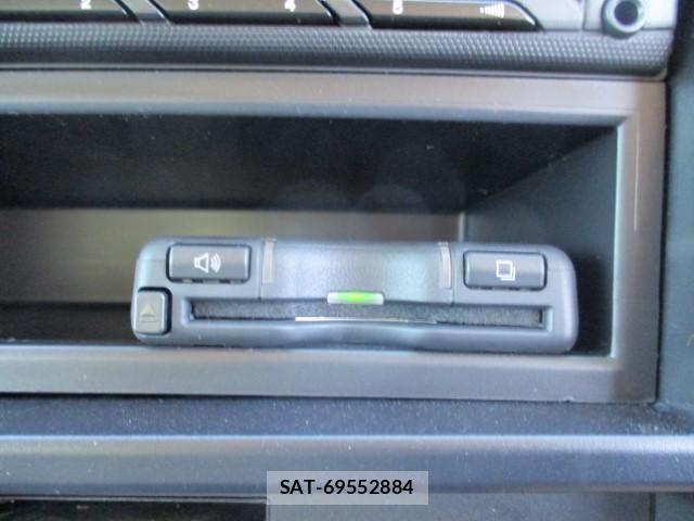 Hino DUTRO 2025-10 8626538-27