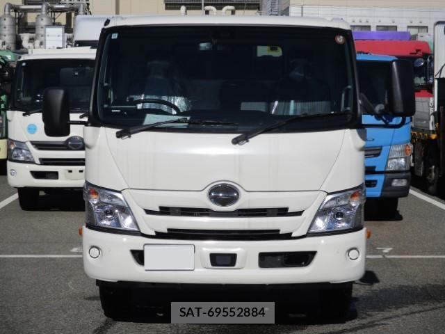 Hino DUTRO 2025-10 8626538-2
