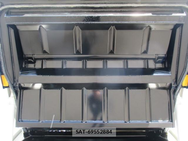 Hino DUTRO 2025-10 8626538-8