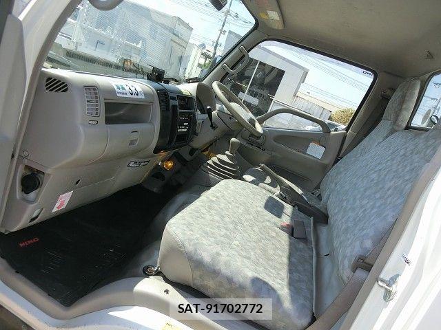 Hino DUTRO 2009-06 8626565-20