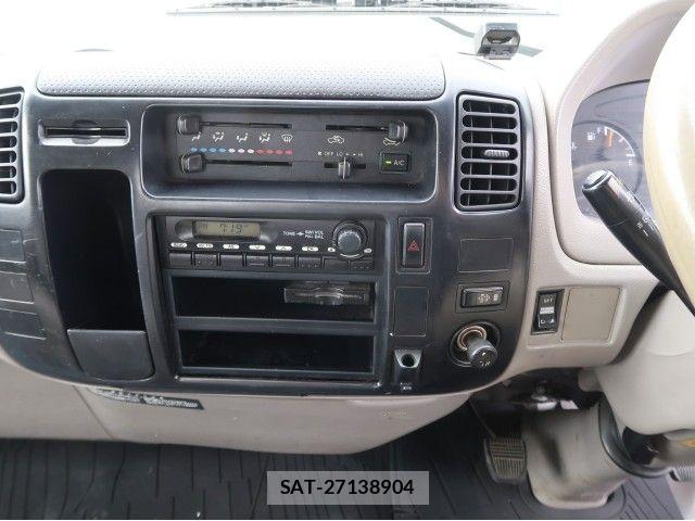 Hino DUTRO 2010-11 8626561-12