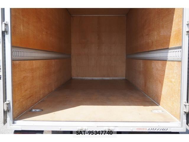 Hino DUTRO 2015-07 8626559-17