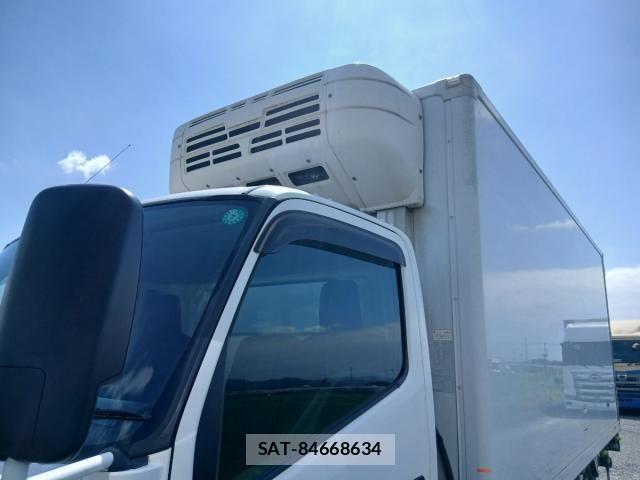 Hino DUTRO 2019-08 8626562-29