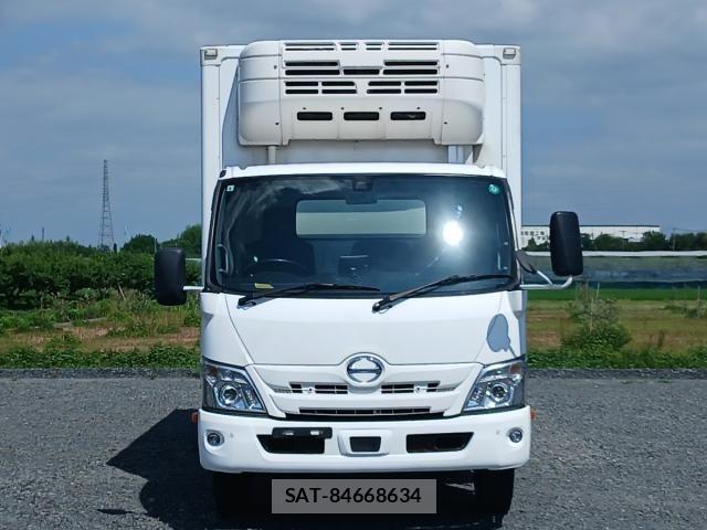 Hino DUTRO 2019-08 8626562-4
