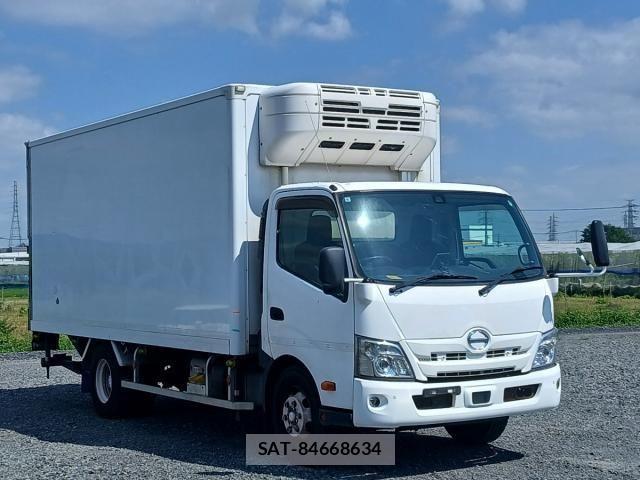 Hino DUTRO 2019-08 8626562-7