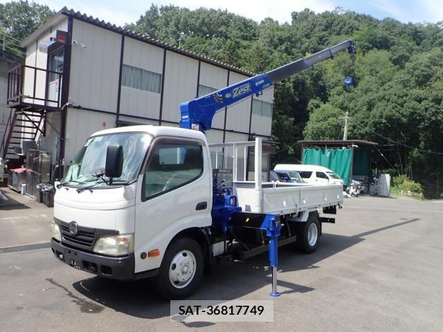 Hino DUTRO 2010-09 8626549-0