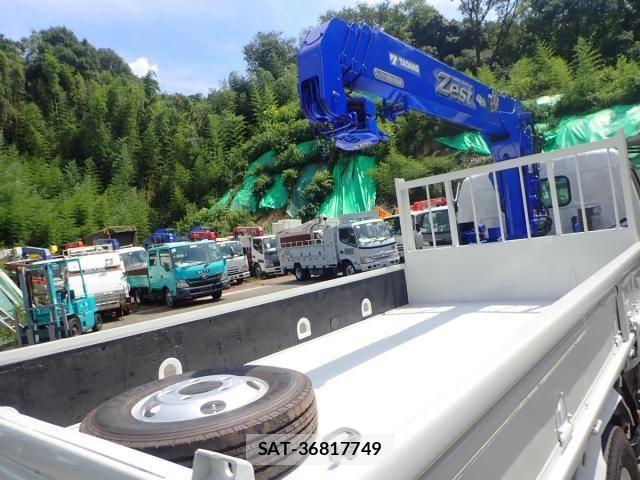 Hino DUTRO 2010-09 8626549-9