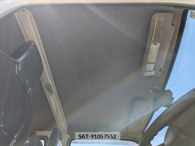 Hino DUTRO 2021-10 8626548-21