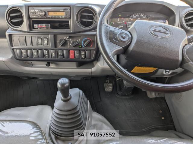 Hino DUTRO 2021-10 8626548-24