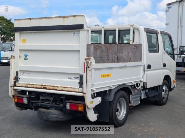 Hino DUTRO 2021-10 8626548-2