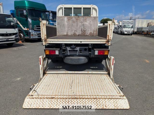 Hino DUTRO 2021-10 8626548-7