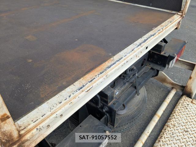 Hino DUTRO 2021-10 8626548-8