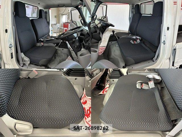 Hino DUTRO 2026-01 8626543-25