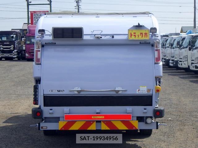 Hino DUTRO 2020-03 8626540-5