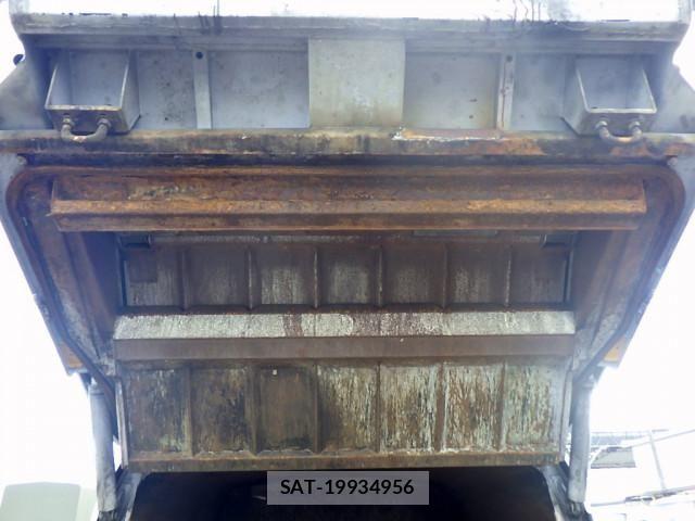 Hino DUTRO 2020-03 8626540-8