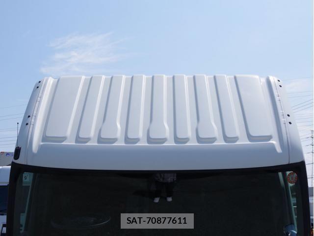 Hino DUTRO 2023-09 8626539-14
