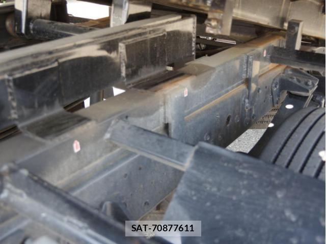 Hino DUTRO 2023-09 8626539-5